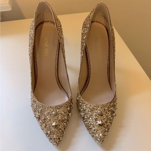 Nine West Gold Glitter Pumps - Size 7